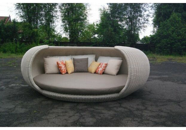 Садовый диван Нест Ай из искусственного ротанга белого цвета - Фото №2